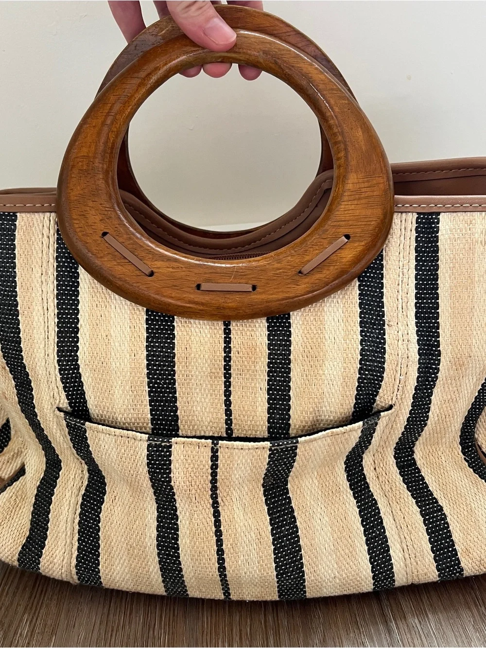 Relic Straw Tote Wood Handle Striped Resort Beach Bag purse handbag